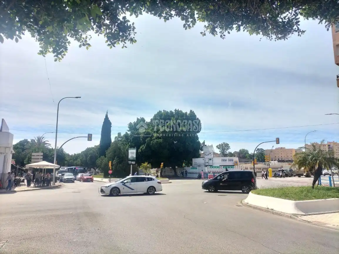 Vista exterior de Pis en venda en Málaga amb Terrassa