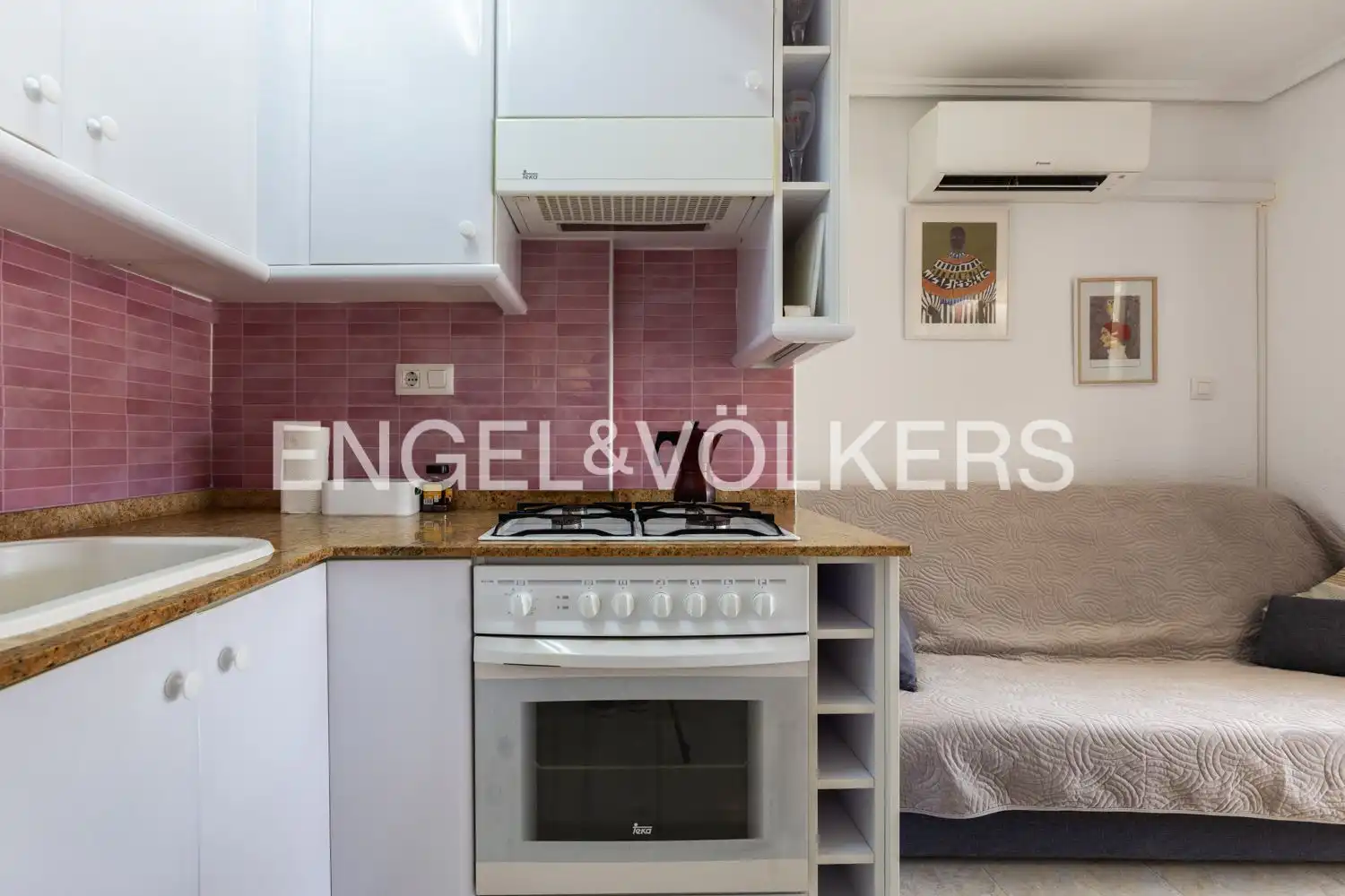 Cocina de Piso de alquiler en Cullera con Calefacción, Terraza y Amueblado