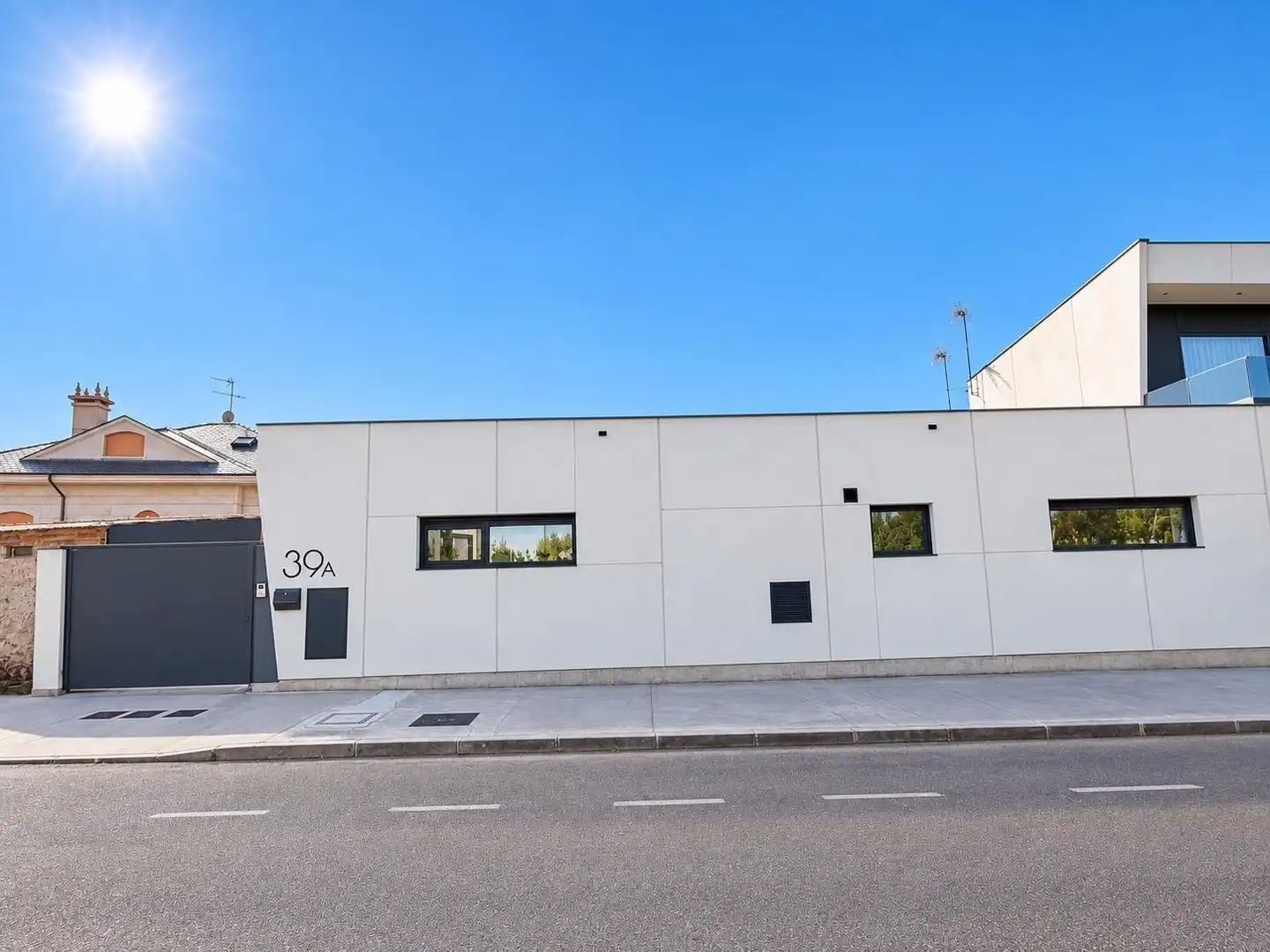 Villa avec piscine à vendre à Sariegos, imagen 2