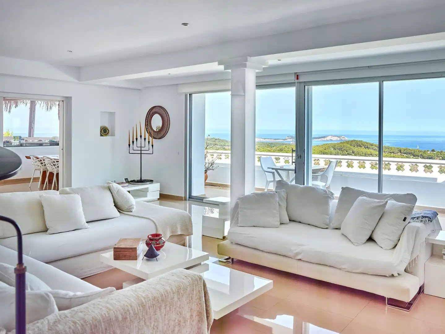 Sala de estar de Casa o chalet en venta en Sant Josep de sa Talaia con Aire acondicionado, Calefacción y Jardín privado