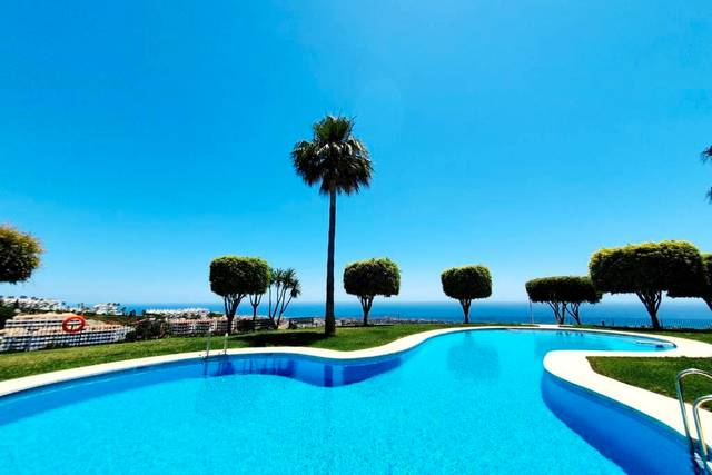 Apartamento en Alquiler en Calle Cristobal Colón de Calahonda, 4 en Calahonda