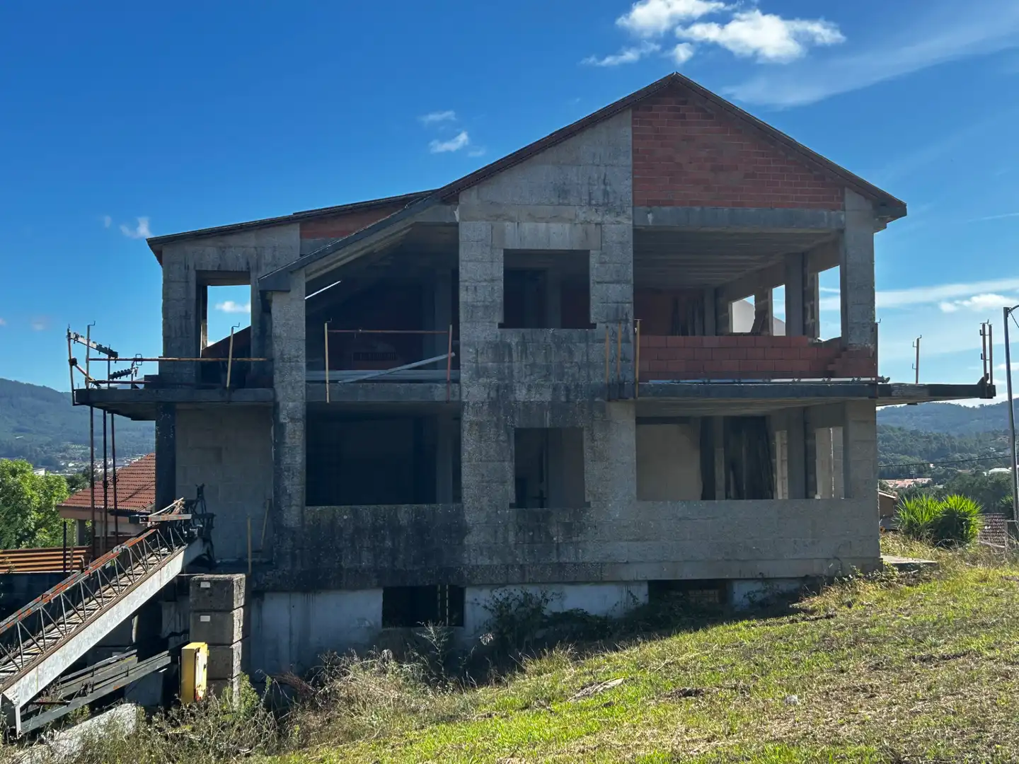 Exterior view of Houses for sale in Vilagarcía de Arousa  with Private garden, Terrace and Storage room