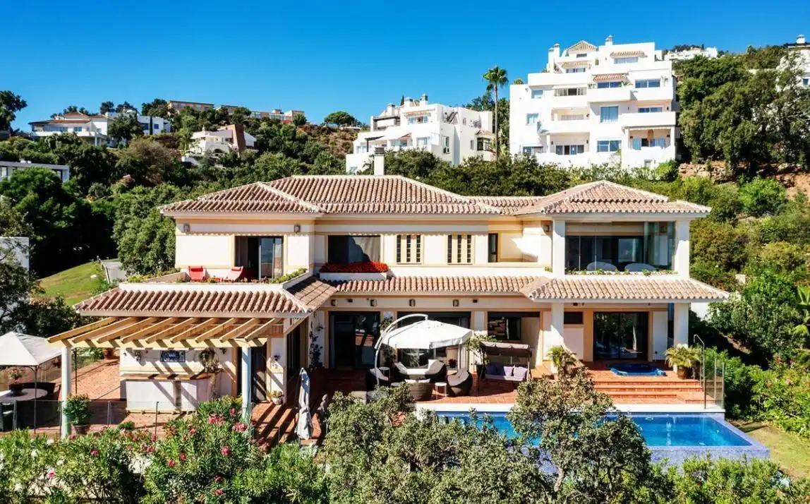 Detached house with pool for sale in Calle Valencia, imagen 4