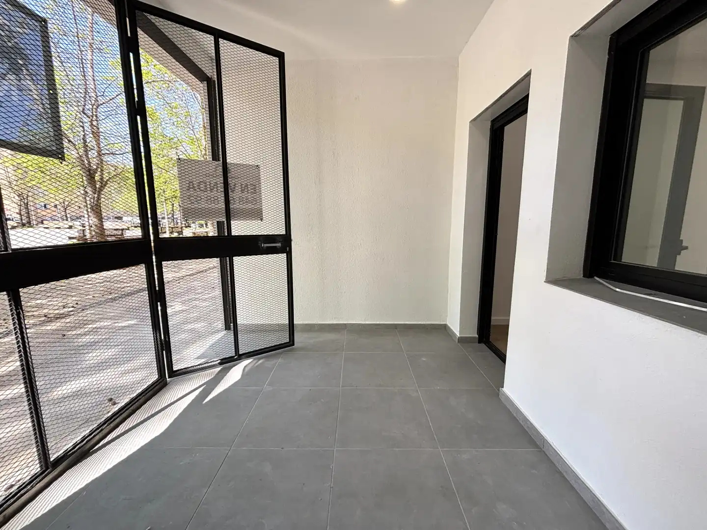 Flat for sale in Girona  with Air Conditioner, Heating and Parquet flooring