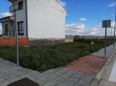 Terreno residencial en venta en Calle ACUEDUCTO 28