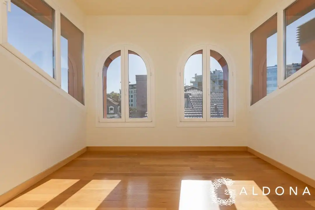 Dormitori de Casa o xalet en venda en Donostia - San Sebastián  amb Calefacció, Jardí privat i Terrassa