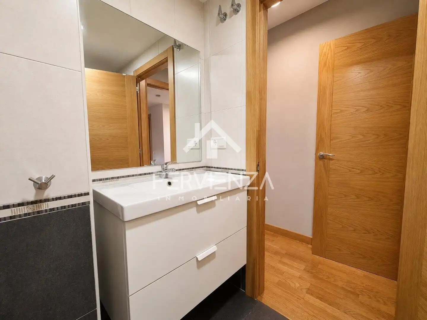 Baño de Piso en venta en Oviedo 