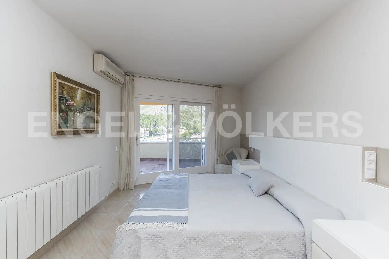 Dormitori de Casa o xalet en venda en Castelldefels amb Aire condicionat, Calefacció i Jardí privat