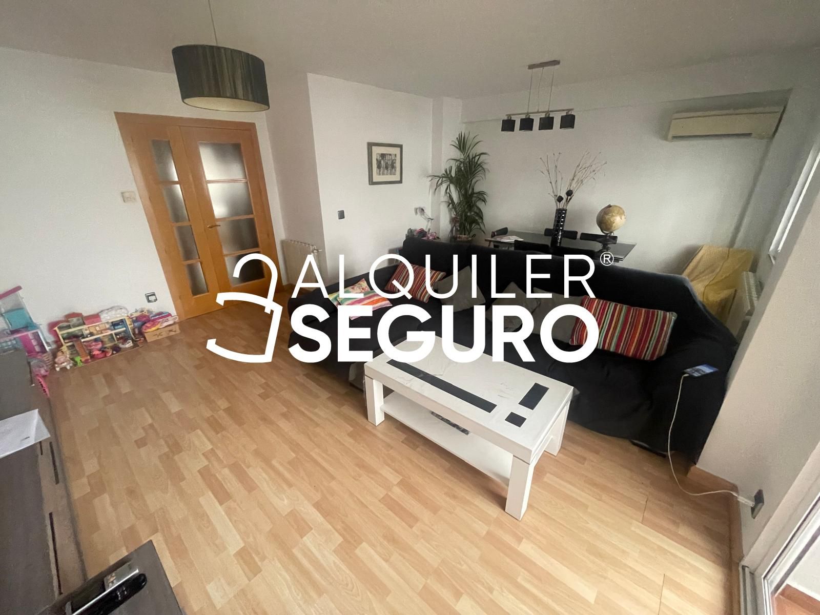 Living room of Flat to rent in Alcobendas  with Air Conditioner, Heating and Terrace