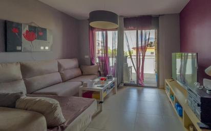 Sala d'estar de Apartament en venda en Empuriabrava amb Terrassa