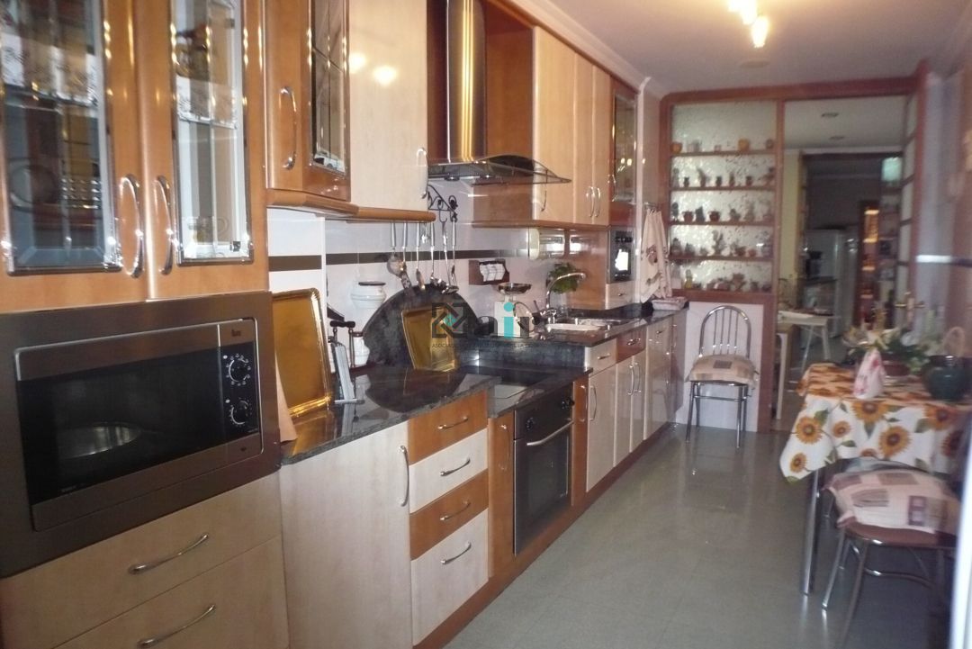 Kitchen of House or chalet for sale in Lardero  with Air Conditioner and Terrace