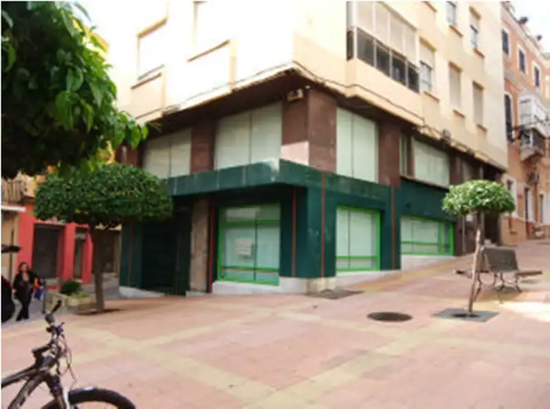 Local comercial en venta en Casco Antiguo, imagen 3