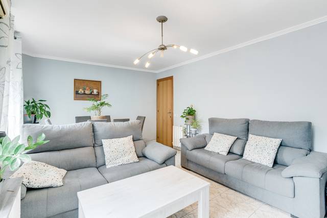 Piso en Venta en Carrer de la Conca de Tremp en El Carmel