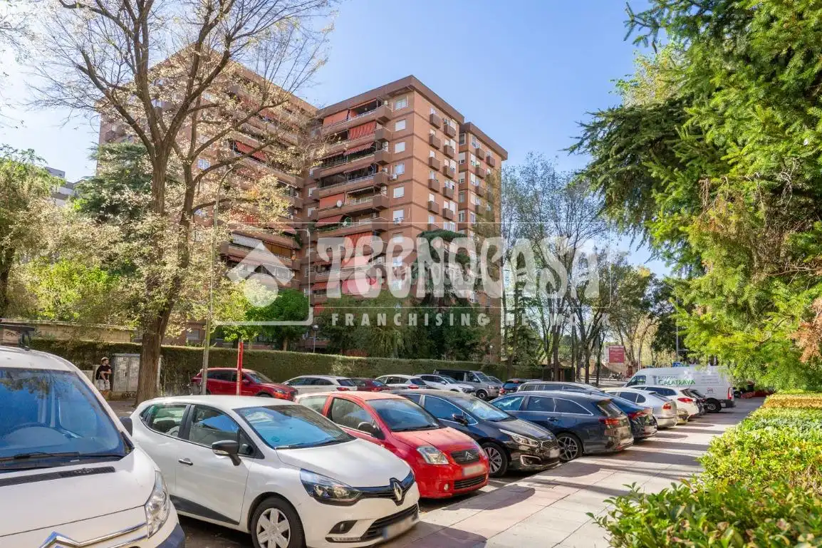 Exterior view of Flat for sale in Coslada  with Heating and Storage room