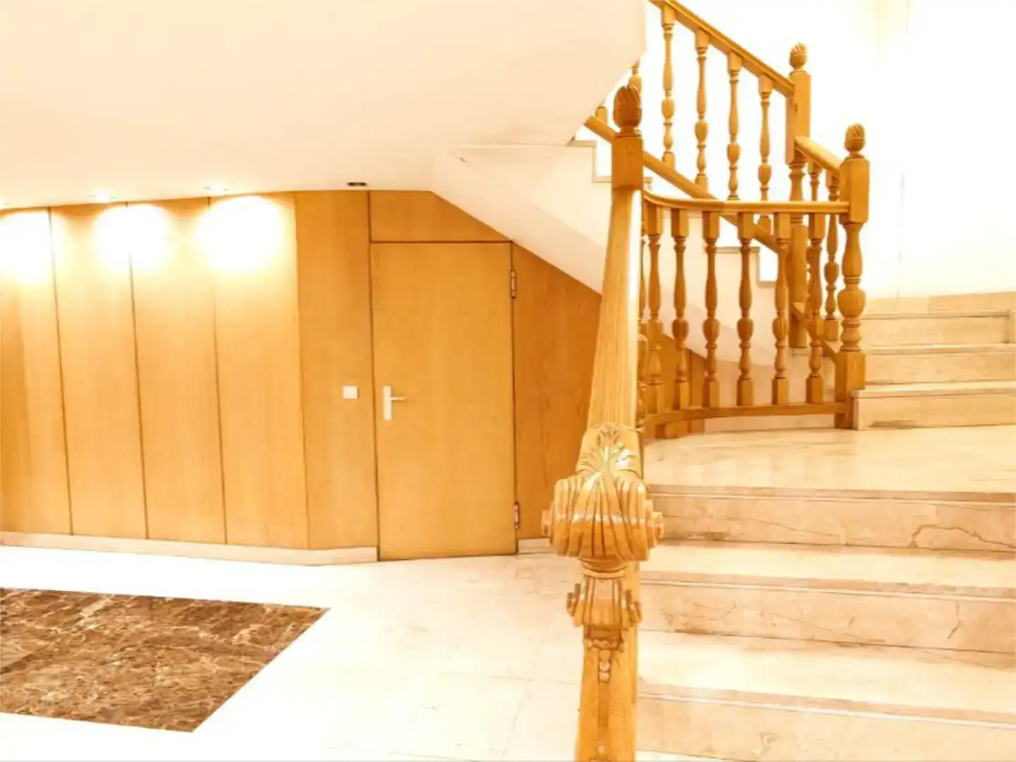 Piso en venta en Santurtzi  con Balcón