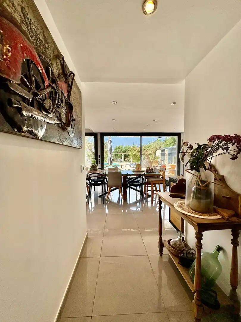 Menjador de Casa o xalet en venda en Castelló d'Empúries amb Aire condicionat, Calefacció i Jardí privat