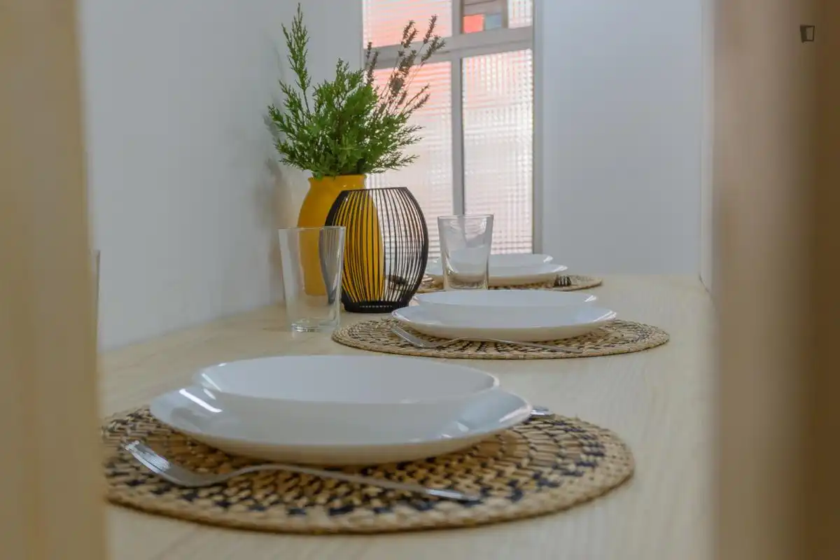 Comedor de Apartamento para compartir en Universidad