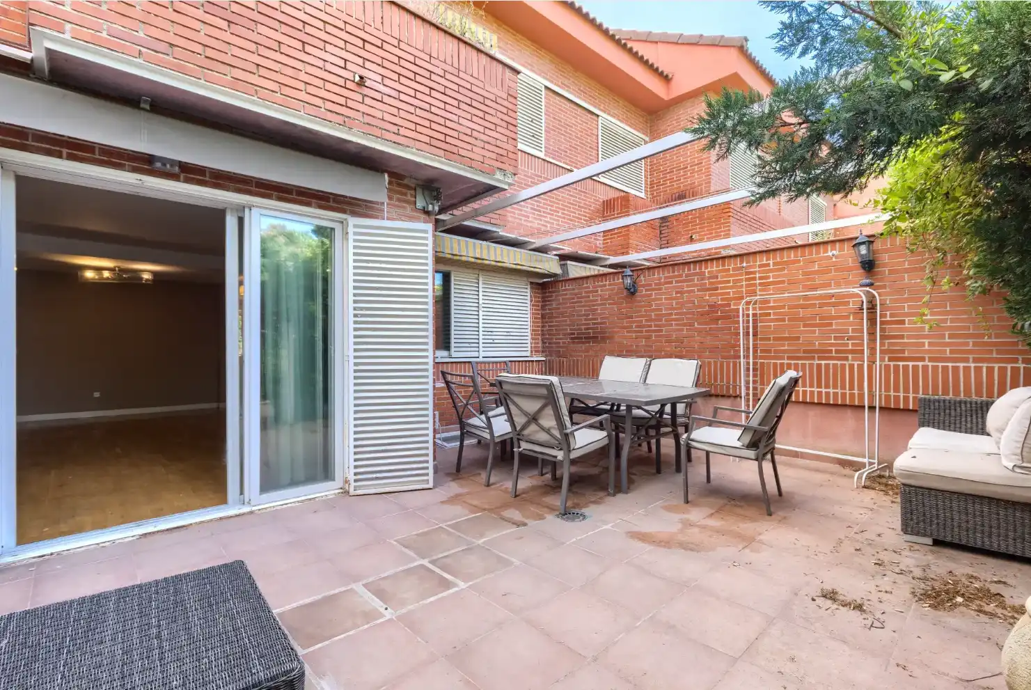 Terraza de Casa adosada en venta en Ciudalcampo con Aire acondicionado, Calefacción y Jardín privado