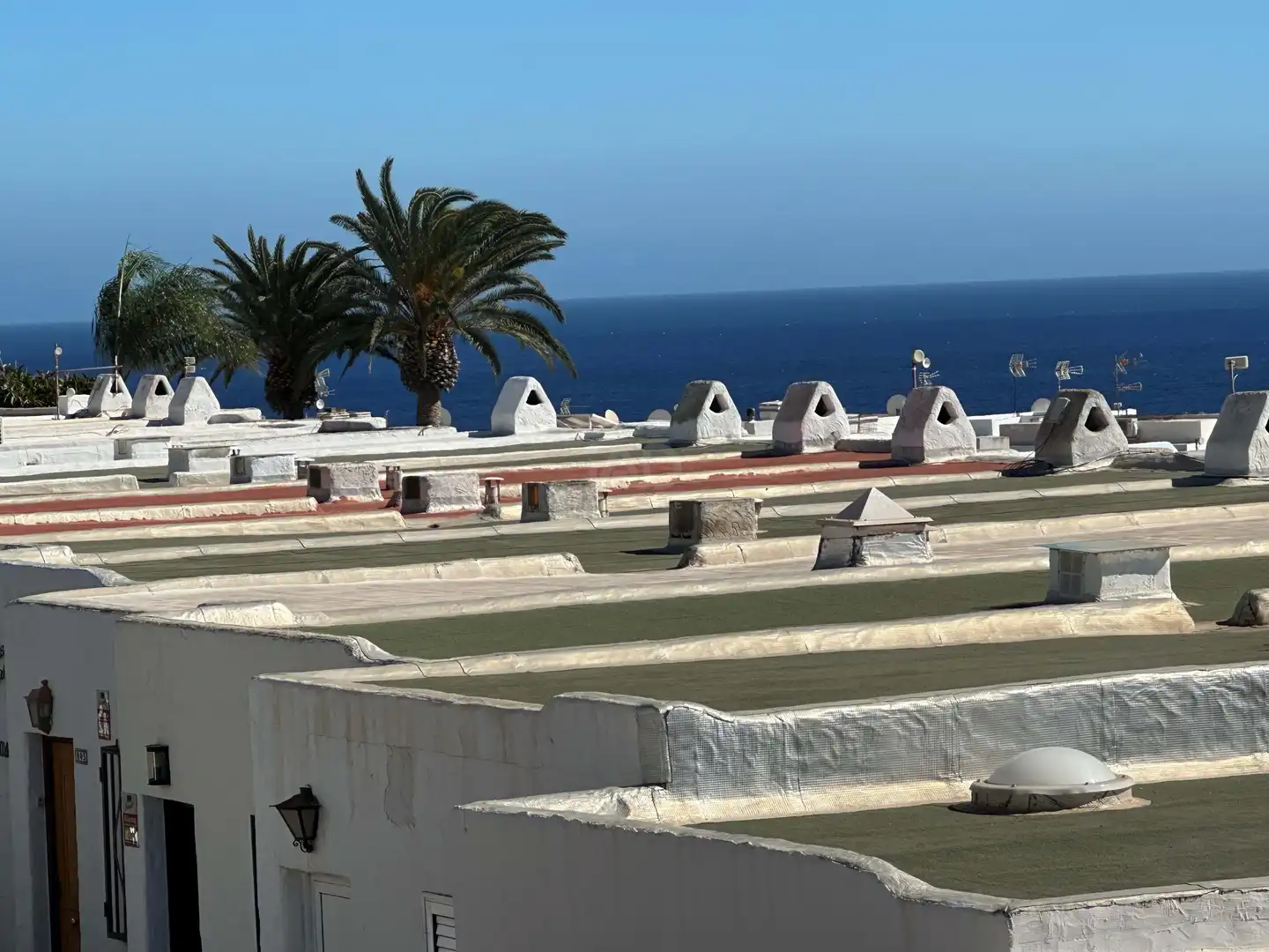 Vista exterior de Piso en venta en Tías con Calefacción y Terraza