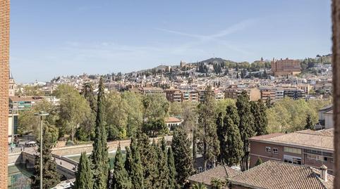 Foto 4 de Piso de alquiler en Cervantes, Granada