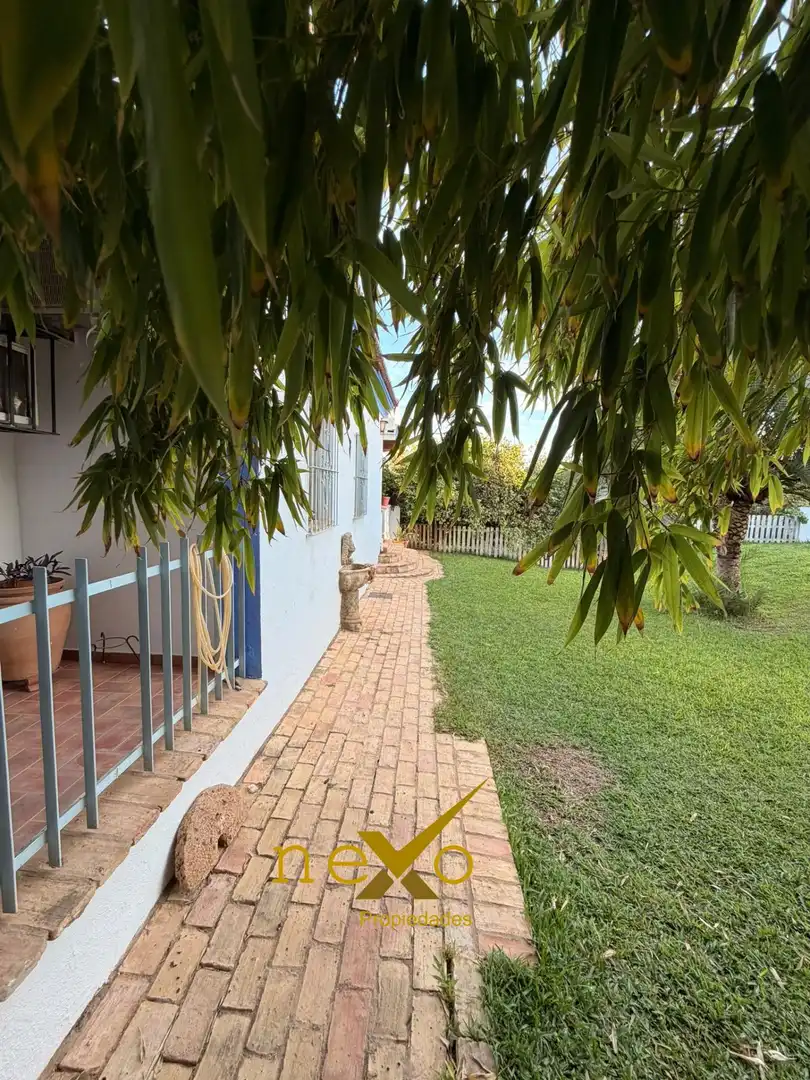 Chalet con piscina en venta en Carmona, imagen 25