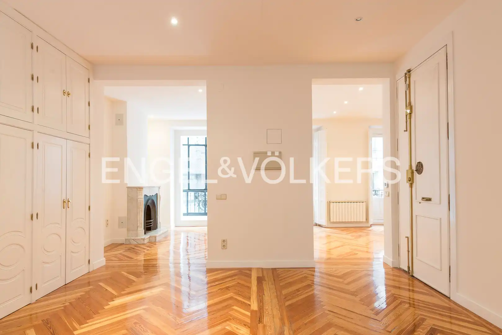 Wohnzimmer von Wohnung zur Miete in Madrid mit Klimaanlage, Heizung und Parkett