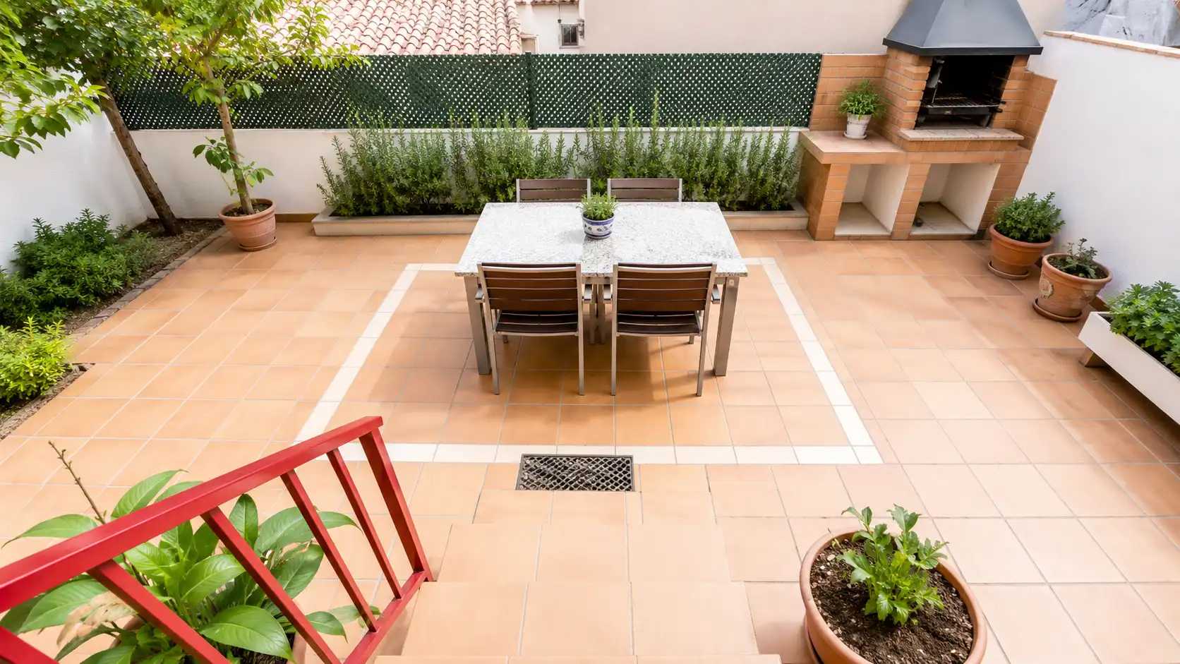 Terrassa de Casa o xalet en venda en Cerdanyola del Vallès amb Calefacció, Jardí privat i Forn