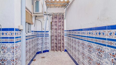 Foto 2 de Casa adosada en venda a Las Tinajerías - Juderías, Lucena