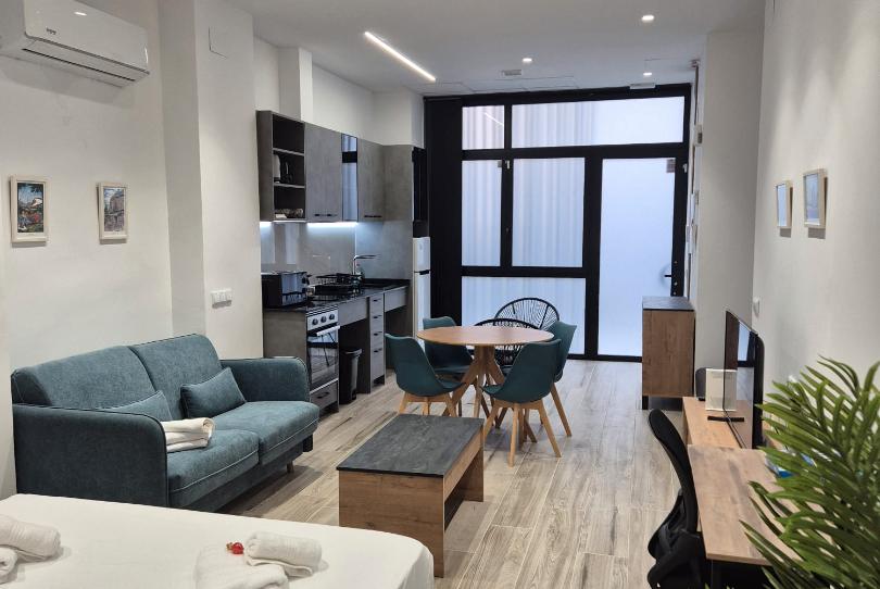 Photo 1 of Apartment for sale in Carrer del Poeta Alberola, Nou Moles, Valencia