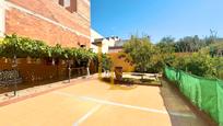 Garden of Single-family semi-detached for sale in Rubí  with Air Conditioner, Heating and Private garden
