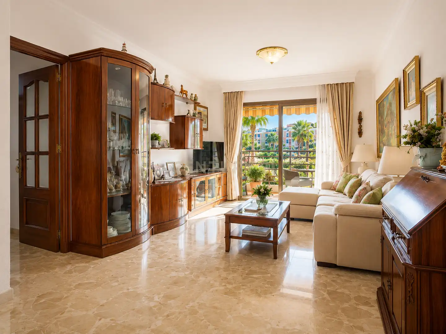 Living room of Apartments for sale in Málaga  with Private garden, Storage room and Microwave