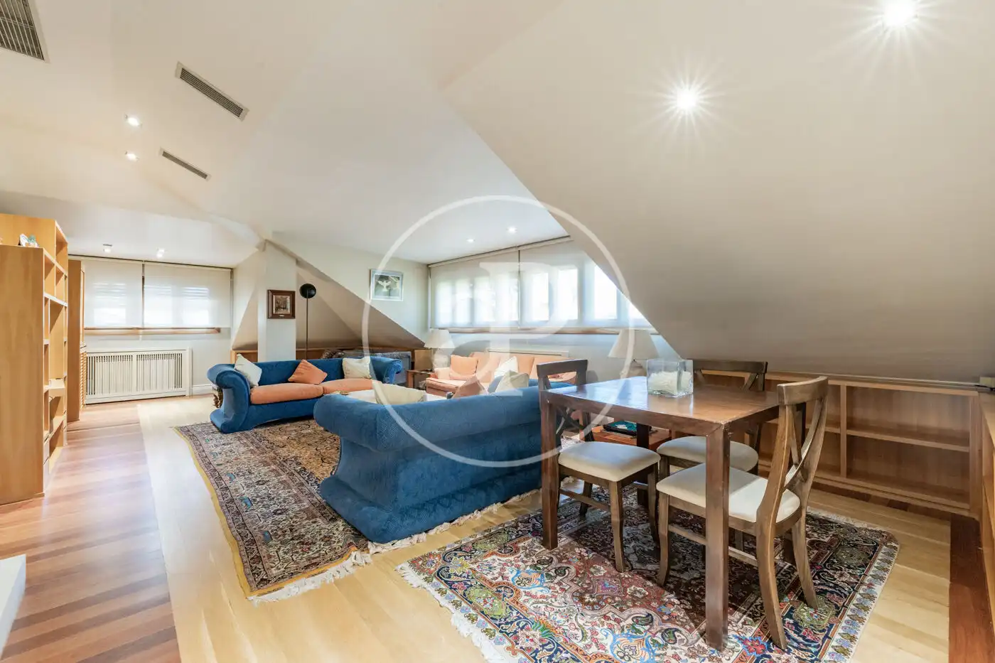 Living room of Houses for sale in Madrid  with Air Conditioner, Heating and Private garden