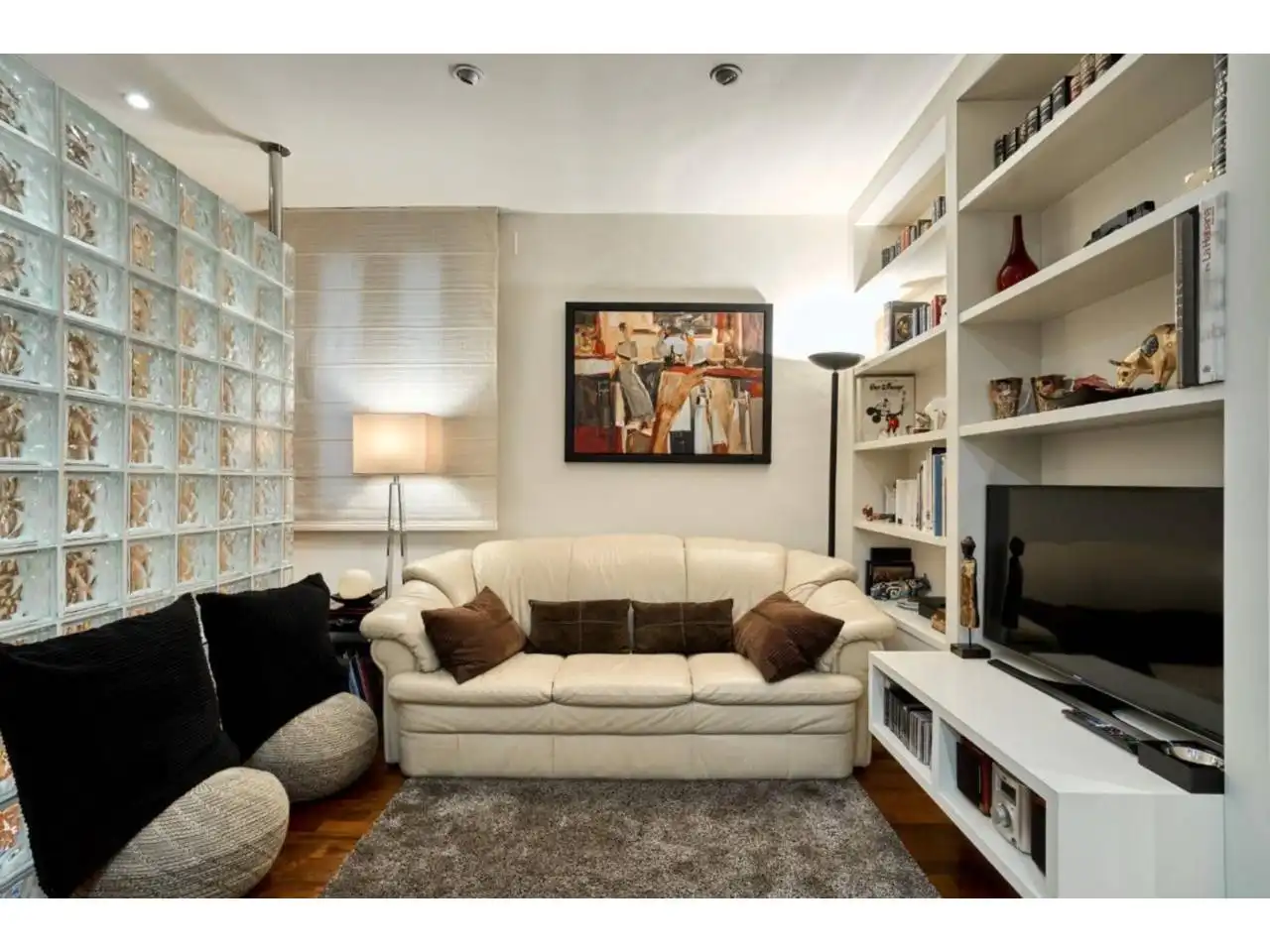 Flat for sale in Calle Comte d´Urgell, imagen 5