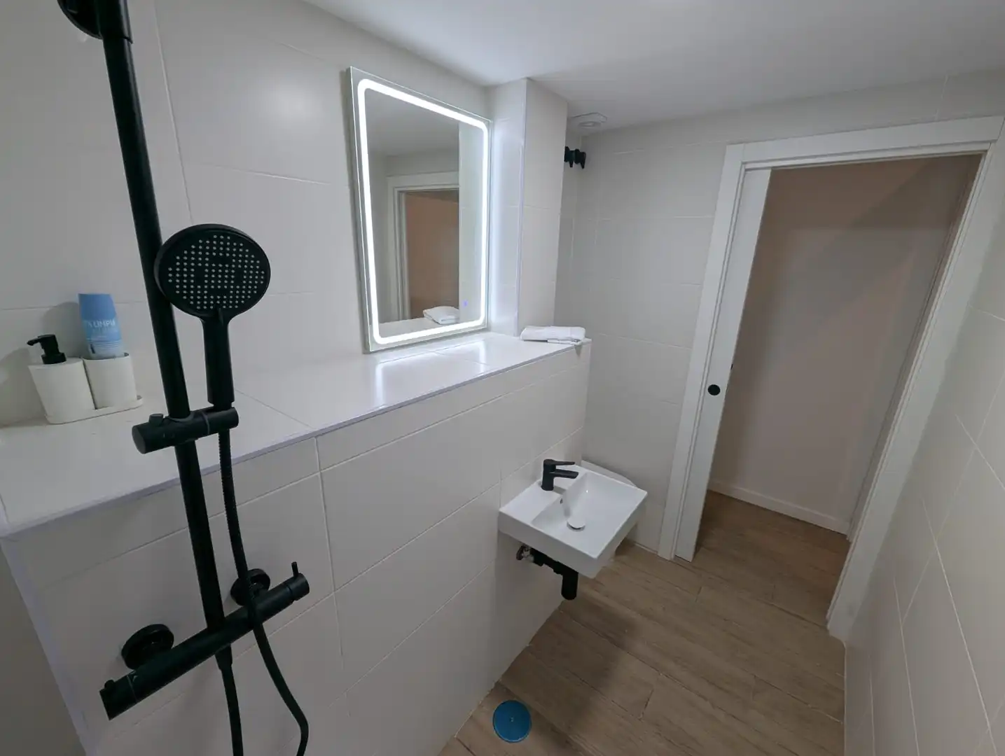 Badezimmer von Wohnung zum Verkauf in Torremolinos
