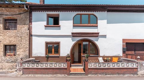 Foto 2 de Casa o xalet en venda a Camino Pedrosa, 41, Sariego, Asturias