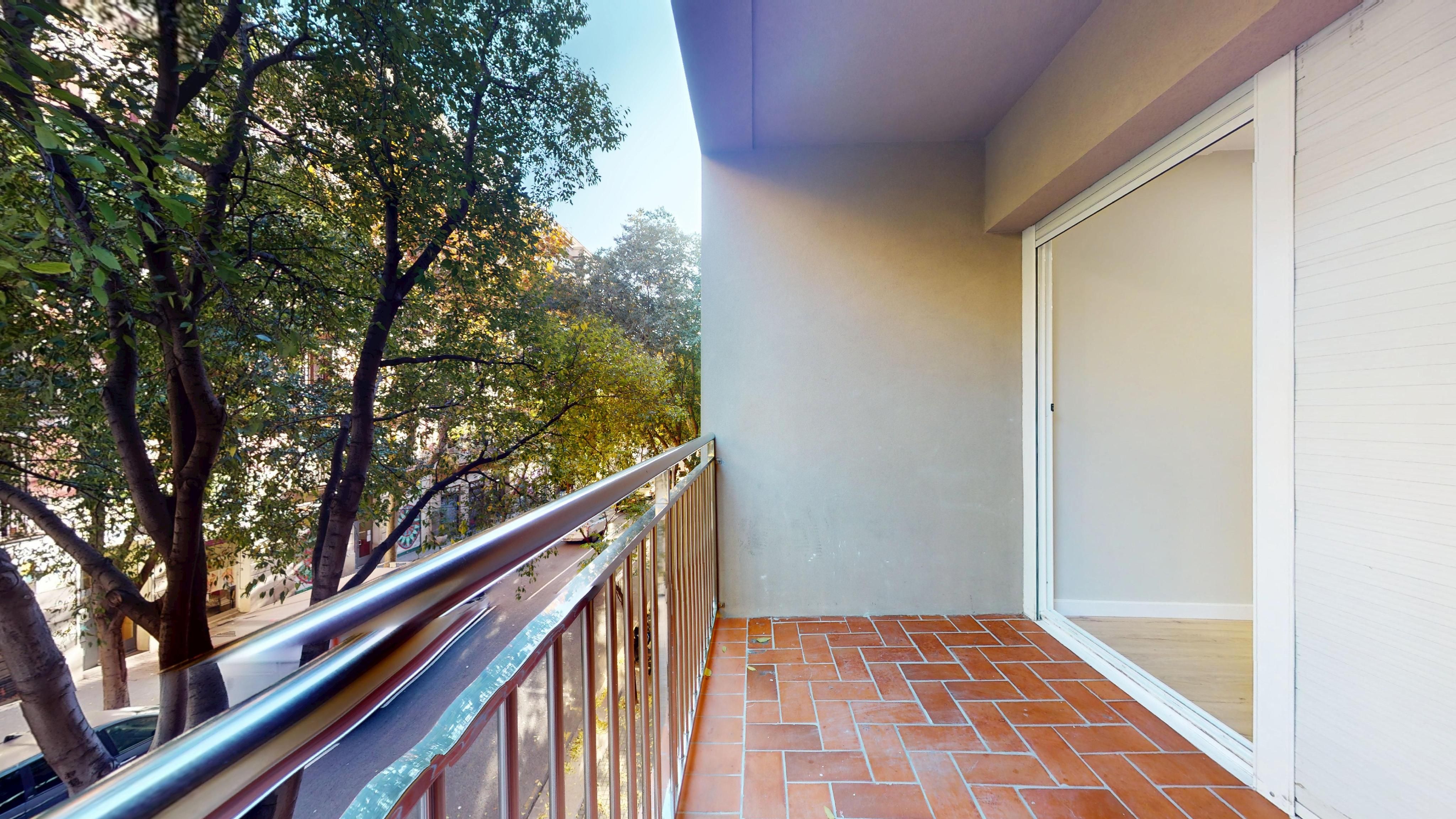 Balcony of Apartment for sale in  Barcelona Capital  with Air Conditioner, Heating and Terrace