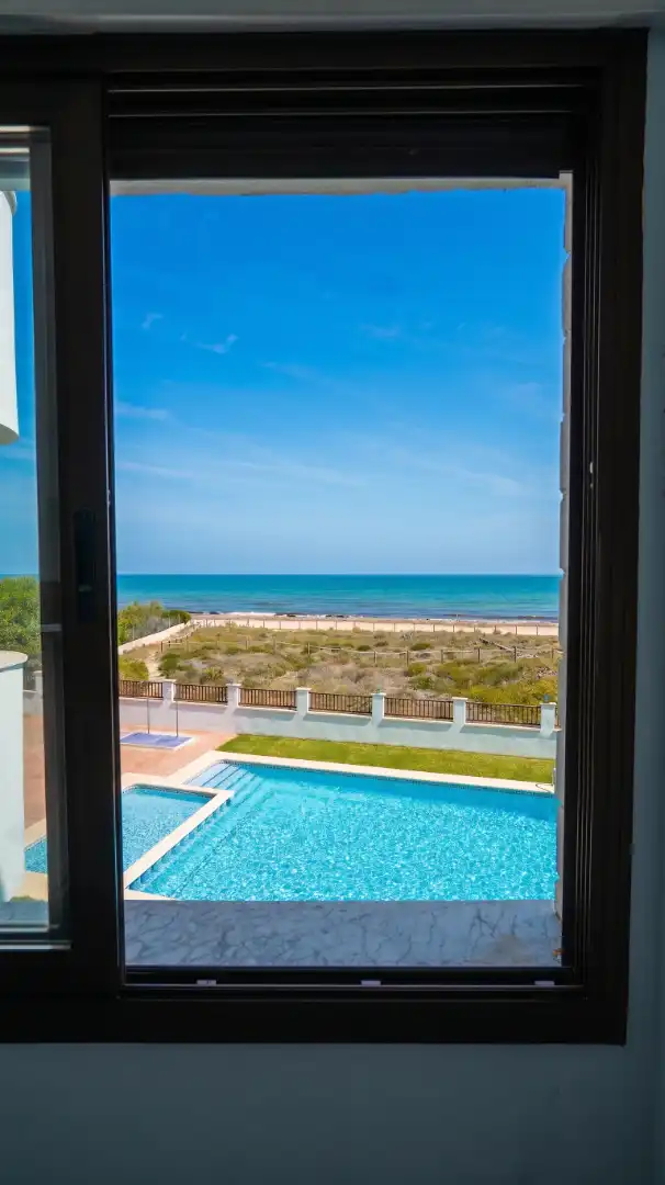 Piscina de Apartamento en venta en Dénia con Aire acondicionado, Calefacción y Terraza
