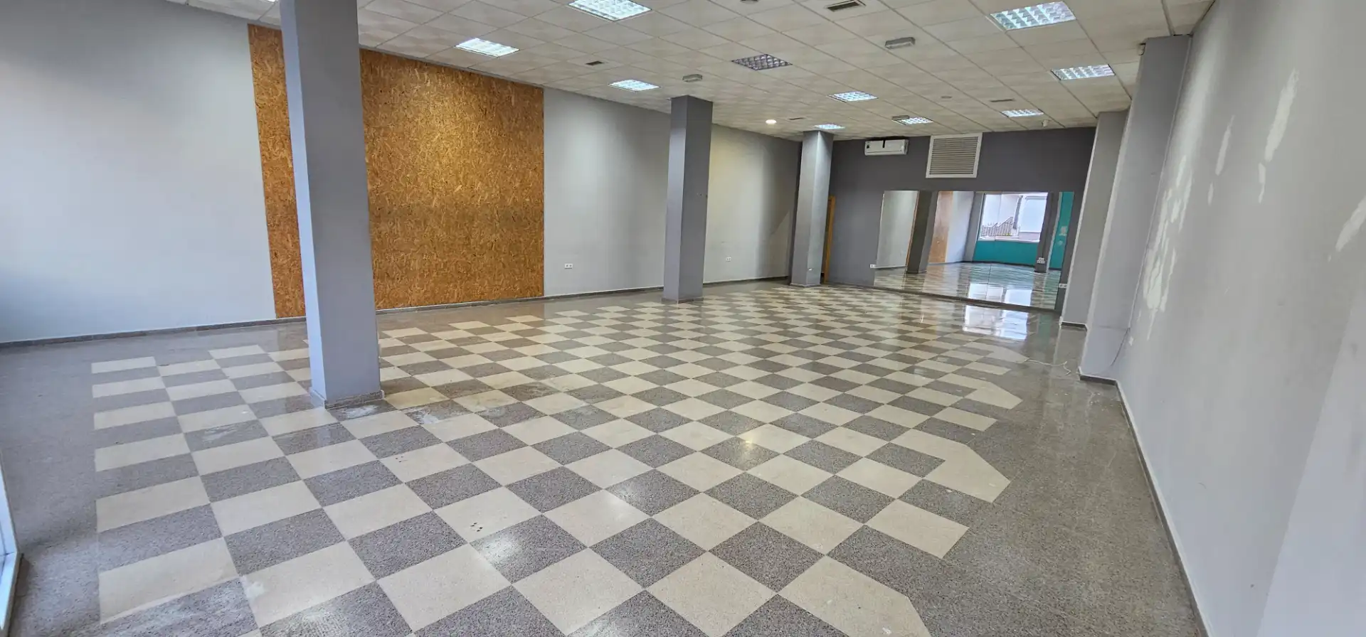 Commercial properties for rent in Maracena