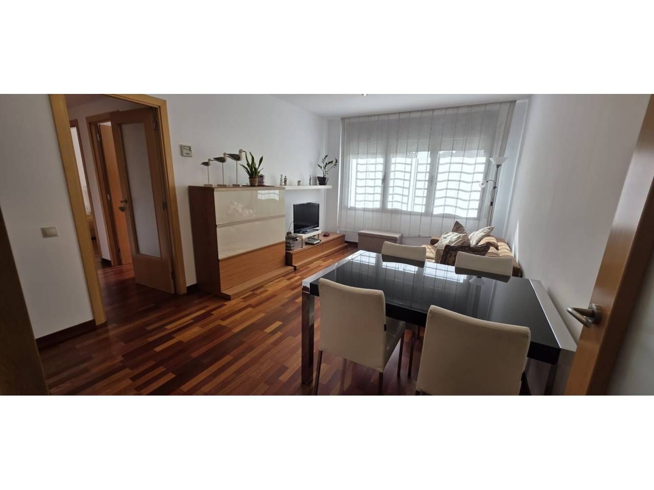 Living room of Flat for sale in Granollers  with Air Conditioner, Parquet flooring and Storage room