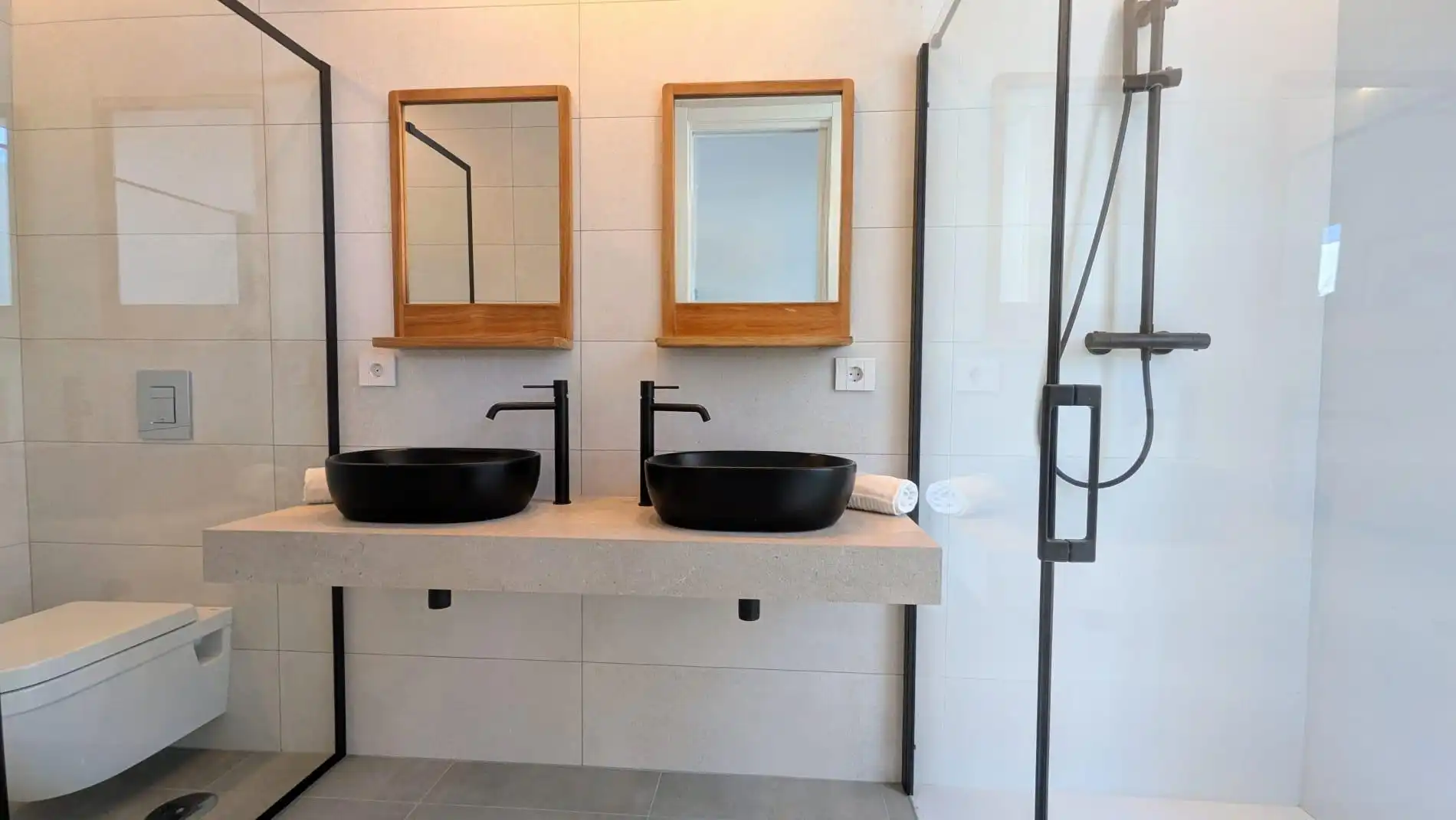 Bathroom of Houses for sale in L'Alfàs del Pi  with Air Conditioner, Heating and Terrace