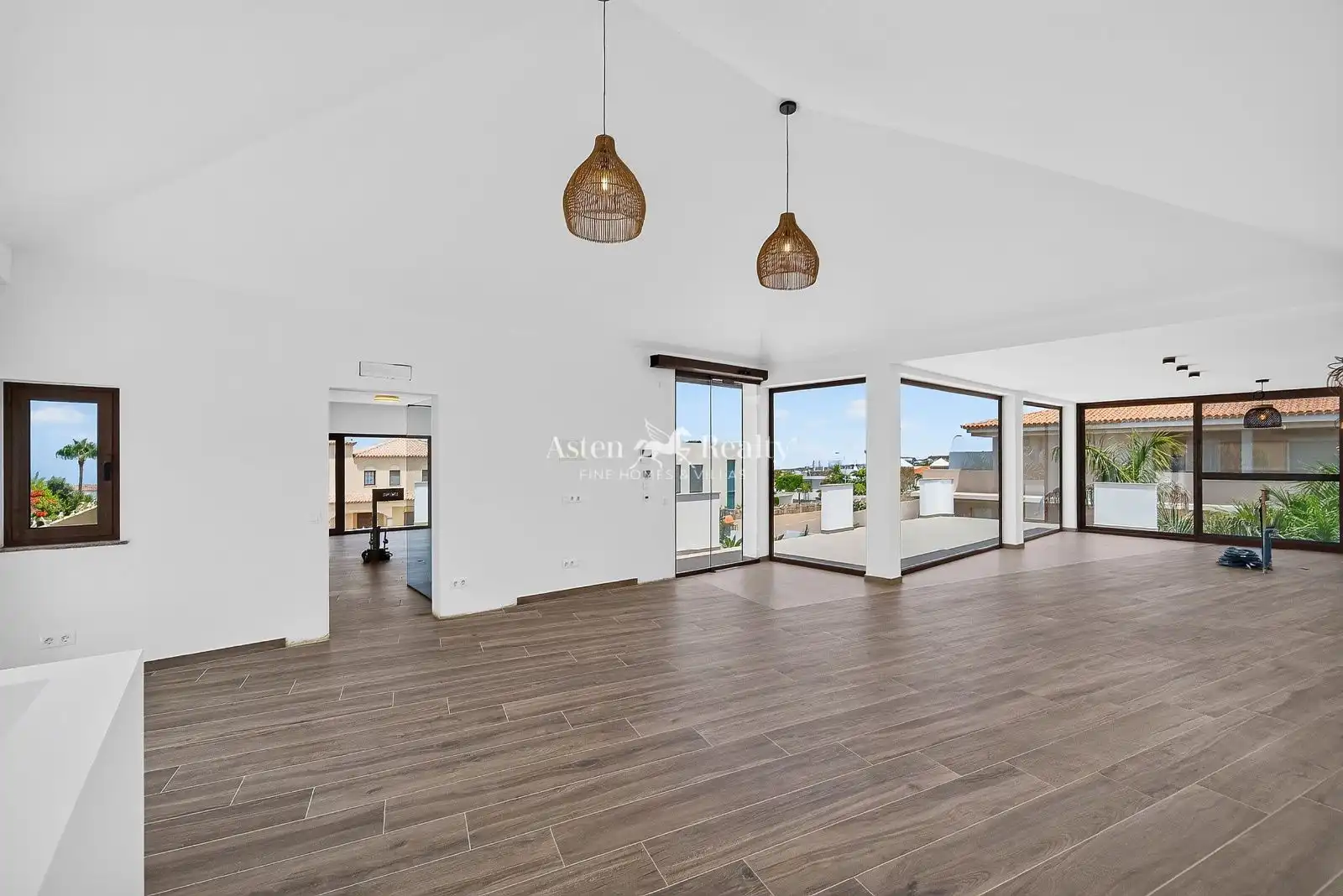 Sala d'estar de Casa o xalet en venda en Adeje amb Terrassa, Piscina i Alarma