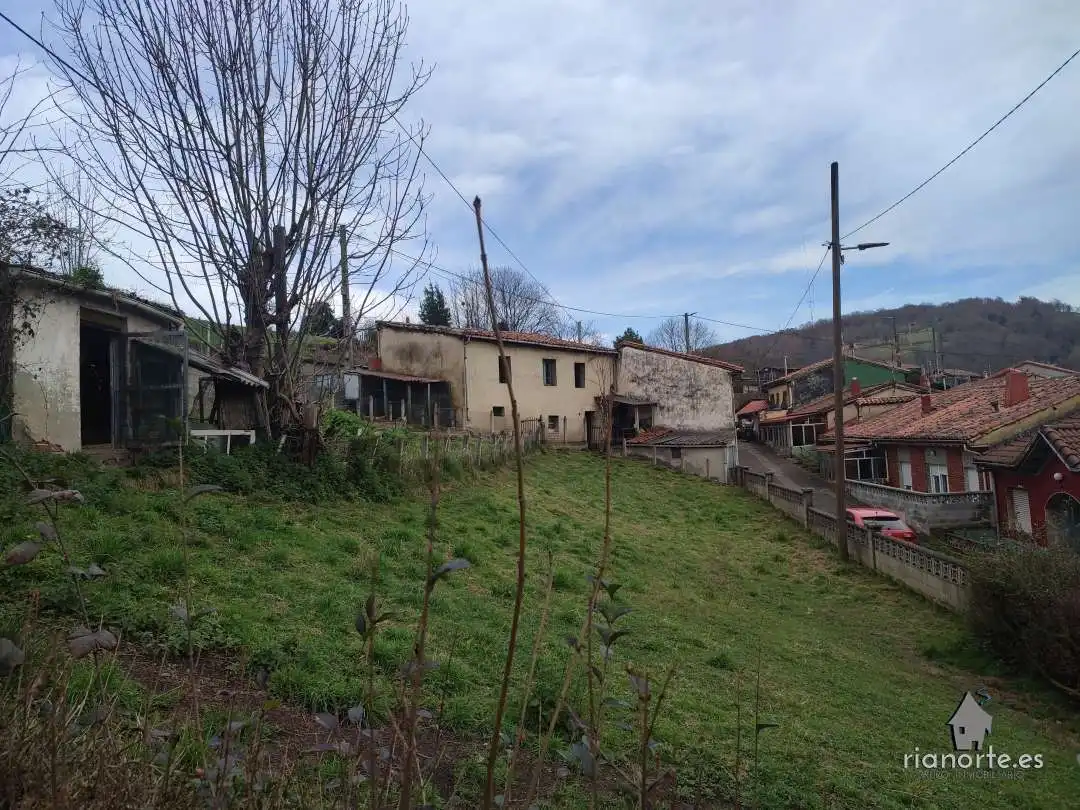 Casa o xalet en venda a Cuesta La Peña, Sama