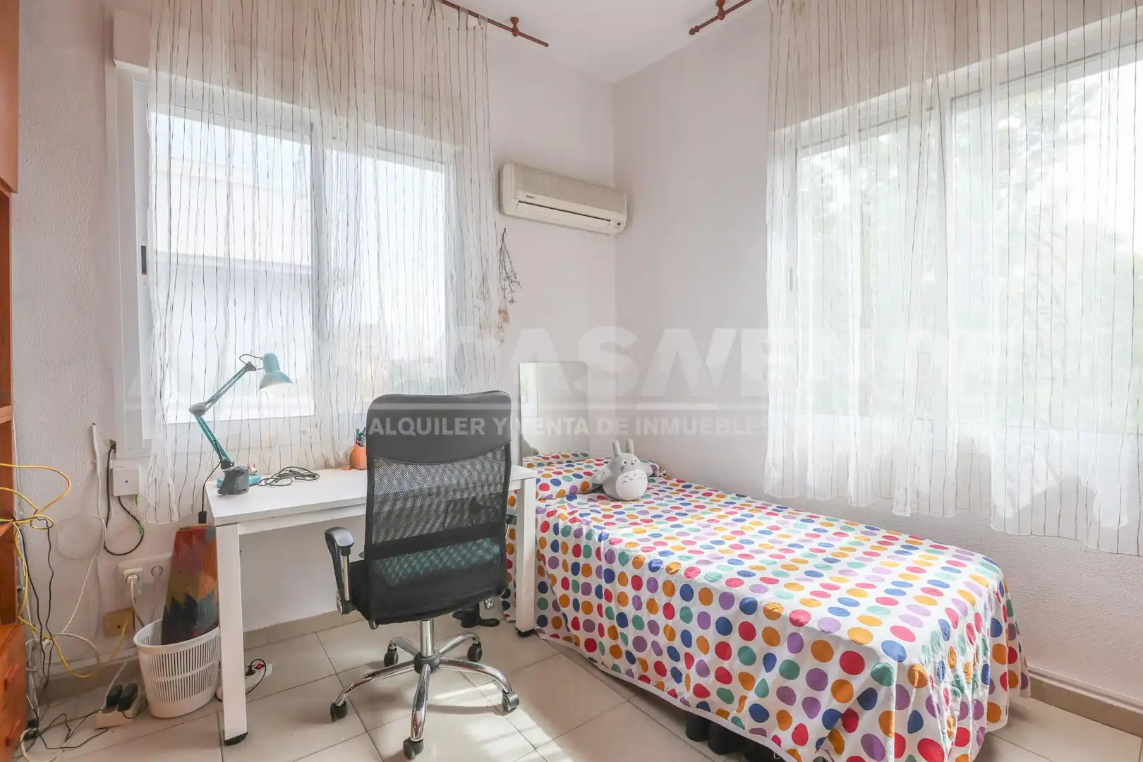 Bedroom of Flat for sale in Sevilla  with Air Conditioner