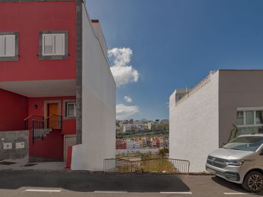 Terreno residencial en venta en Calle Montaña de Humiaga 65