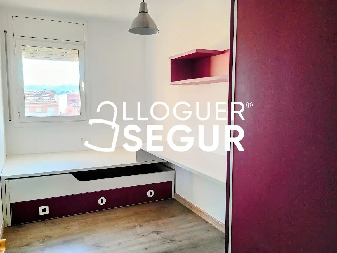 Habitación de Piso de alquiler en Olesa de Montserrat con Aire acondicionado, Calefacción y Terraza