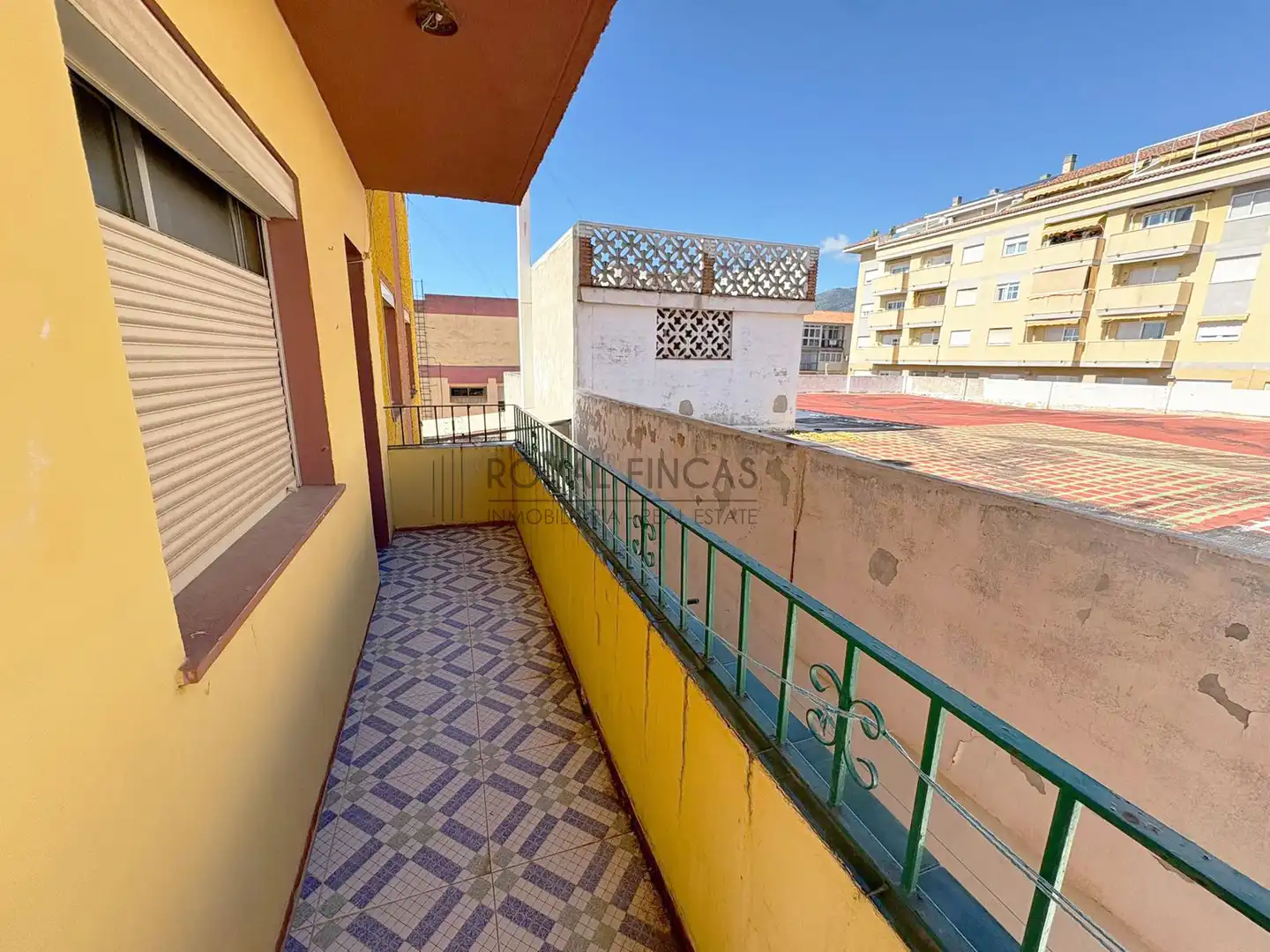 Vista exterior de Pis en venda en Benalmádena