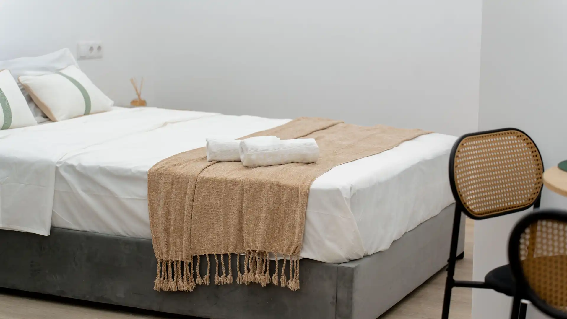 Schlafzimmer von Wohnungen zum Verkauf in Sevilla mit Klimaanlage