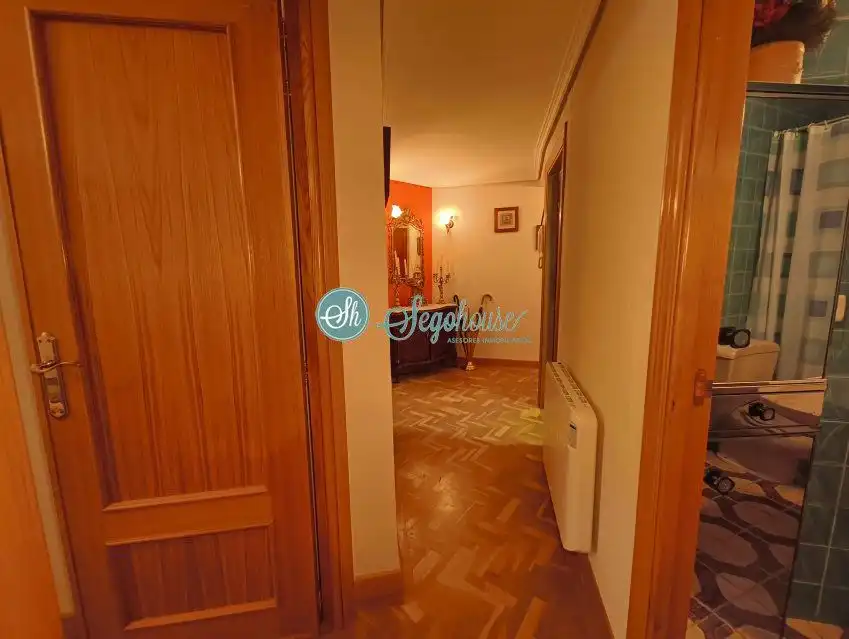 Pis en venda en Segovia amb Calefacció, Parquet i Moblat