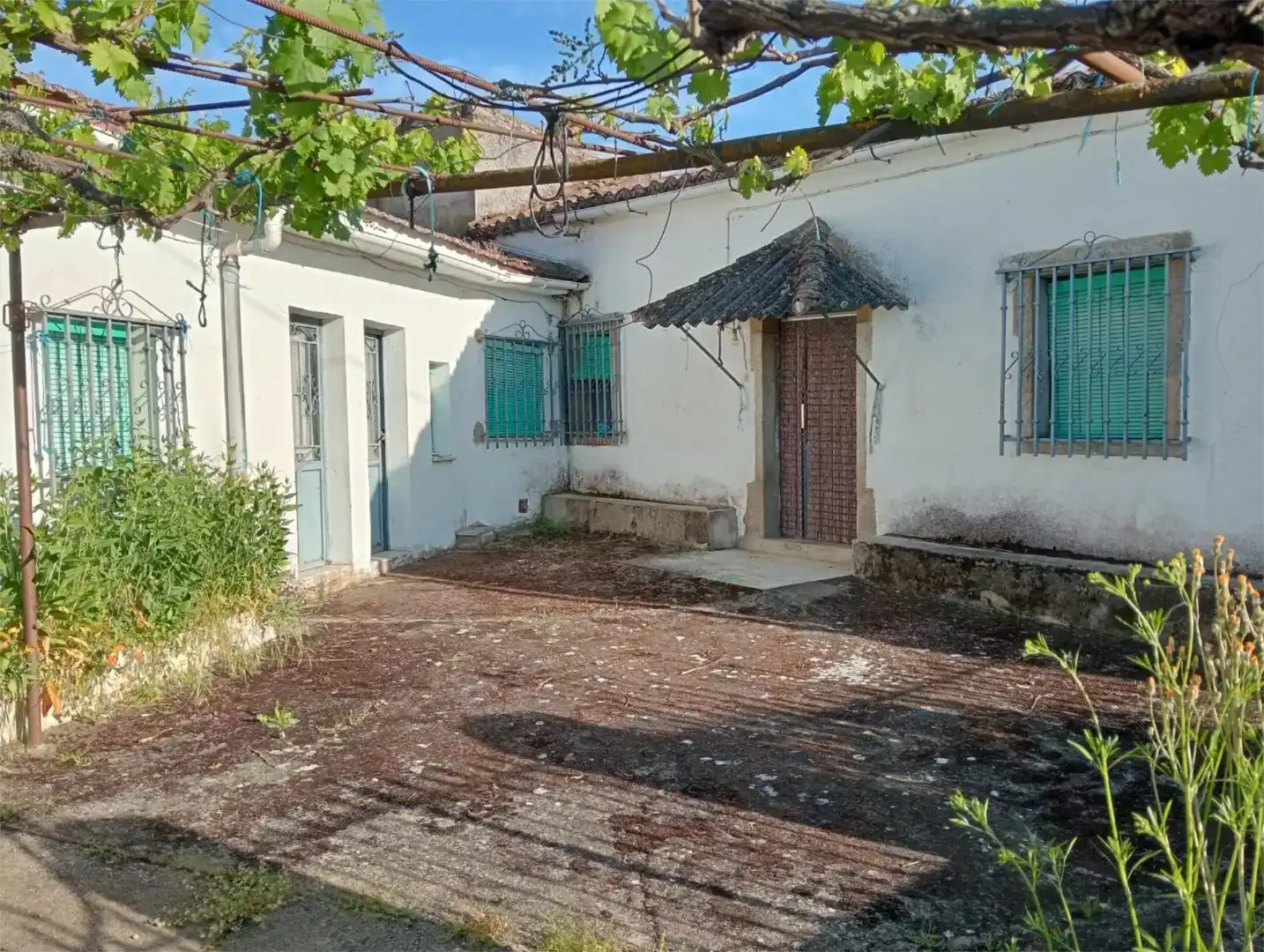 Planta baja en venta en Saelices el Chico