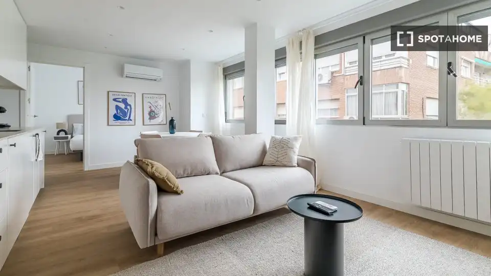 Piso con terraza en alquiler en Barrio de Salamanca, imagen 4